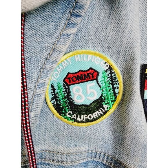 Tommy Hilfiger 2X Hoodie Women Full Zip Denim Jacket Patches Acid Wash - Picture 4 of 13